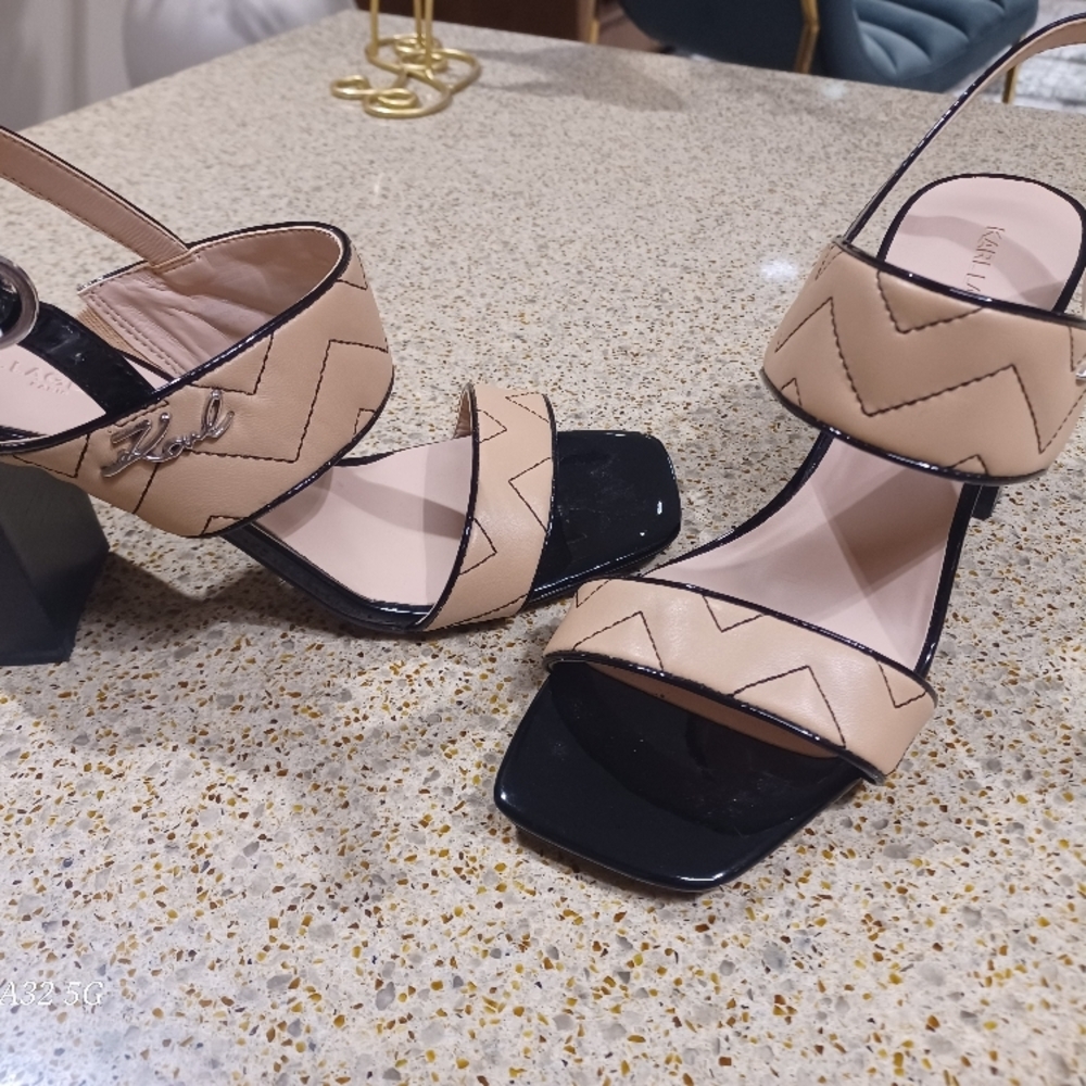 KARL LAGERFIELD SLINGBACK HEELS